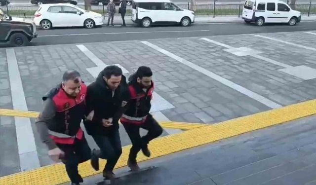 Peygamber Efendimiz’e hakaret ettiği iddia edilen eski belediye personeli hakim karşısına çıkacak