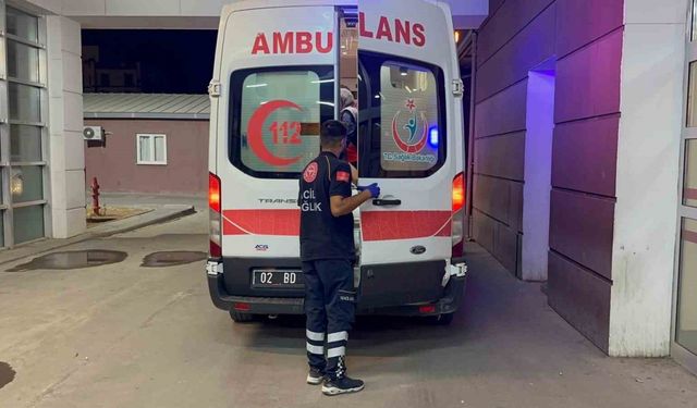 Rögar çukuruna düşen motosikletin sürücüsü ağır yaralandı