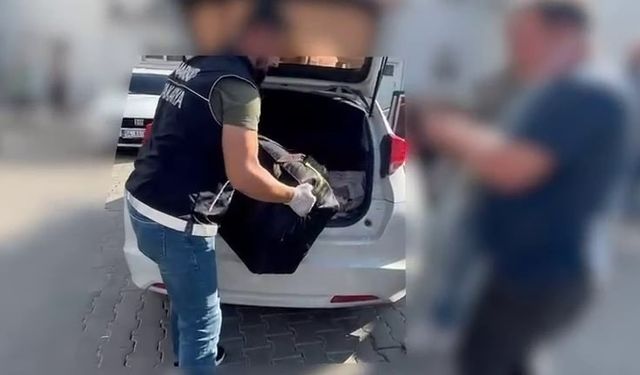 Sakarya’da 11 kilo skunk ele geçirildi, 5 şahıs tutuklandı