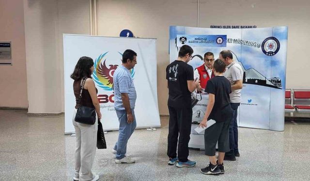 TEM ekipleri üniversiteli gençleri bilgilendirdi
