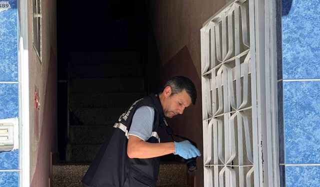 Uşak’ta haber alınmayan genç evinde ölü bulundu