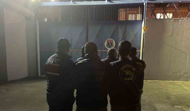 Uyuşturucudan aranan şahsın üzerinden yine uyuşturucu çıktı