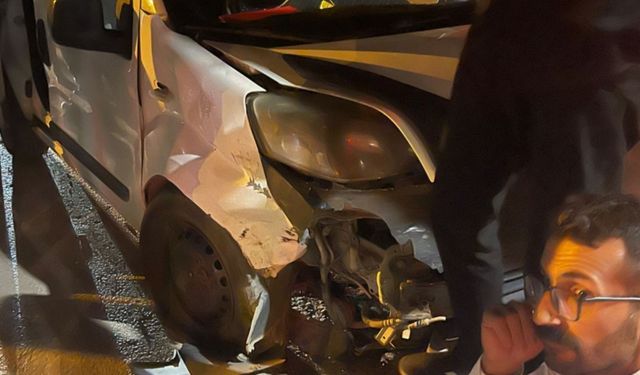 Yüksekova’da trafik kazası: 3 yaralı