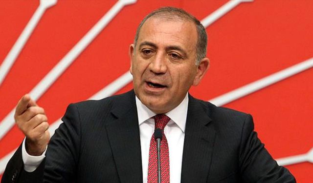 Kayyum Gürsel Tekin CHP İstanbul Binasında!