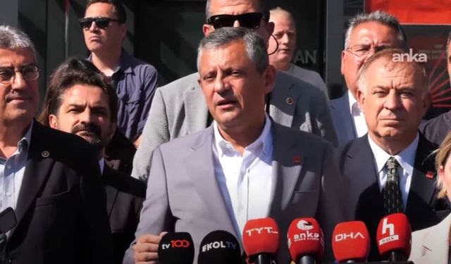Özgür Özel: Binaya polisle giriyorlar, biz gelince kaçıyorlar