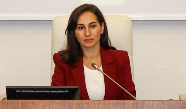 CHP’den istifa eden Özlem Vural Gürzel AK Parti’ye katılıyor