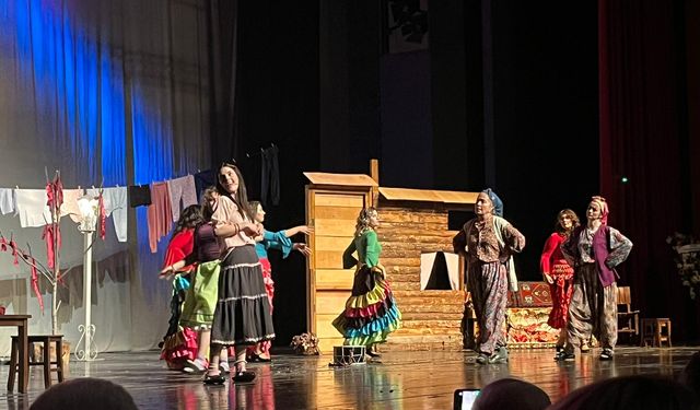 Bursa’nın unutulmaz hikâyesi yeniden sahnede: Deli Ayten "perde" dedi