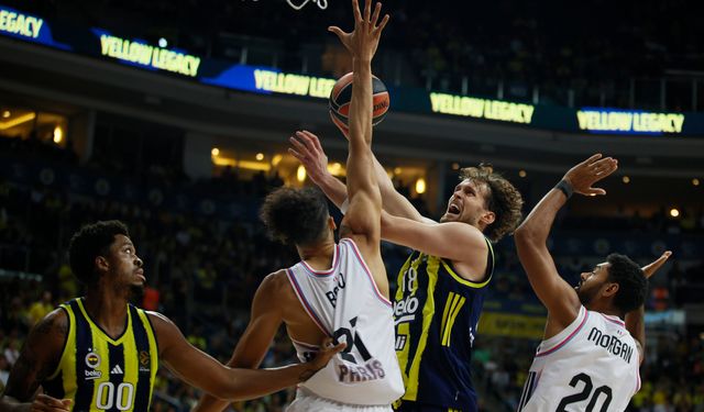 THY Euroleague: Fenerbahçe: 96 - Paris Basketbol: 77