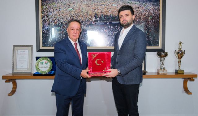 Bursaspor'a verilen cezaya tepkiler dinmiyor