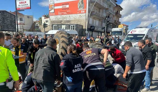 3 aracın karıştığı kazada bir sürücü ağır yaralandı