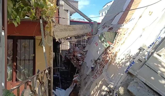 4 kişiye mezar olan binanın yanındaki apartman sakini: "Deprem oldu sandık, evimizde ciddi hasar oluştu"