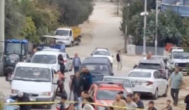 Akrabalar arasındaki silahlı çatışmada bahçede oynayan çocuğa saçma isabet etti