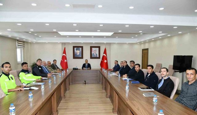 Ardahan’da Karayolları Trafik Güvenliği Toplantısı gerçekleştirildi