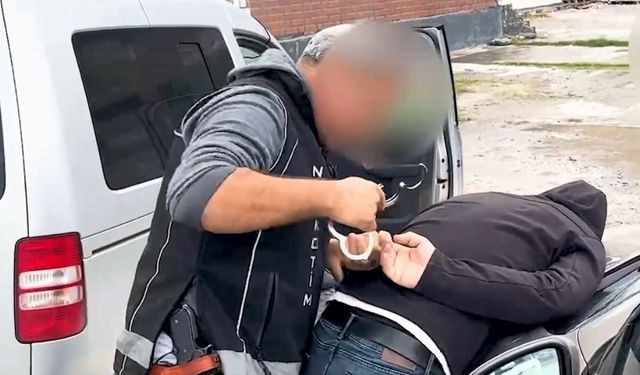 Aydın’da filmleri aratmayan operasyon: 11,2 kilogram uyuşturucu madde ele geçirildi