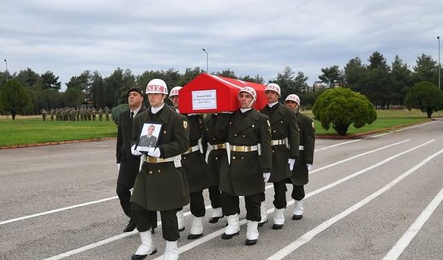 Balıkesir’deki silahlı saldırıda yaşamını yitiren uzman çavuş için askeri tören düzenlendi