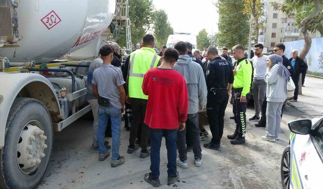 Beton mikserinin çarptığı kadın yaralandı