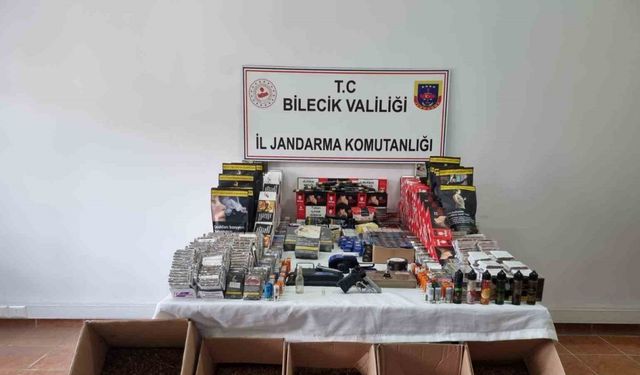 Bilecik’te jandarma baskını: Evler uyuşturucu ve kaçak tütün deposu çıktı