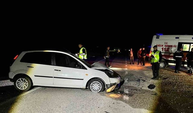 Bilecik’te otmobiller kafa kafaya çarpıştı: 4 yaralı