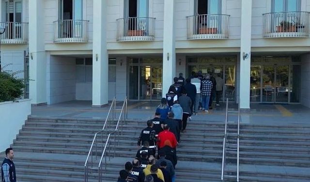 Bodrum merkezli dev göçmen kaçakçılığı operasyonu: 18 tutuklama