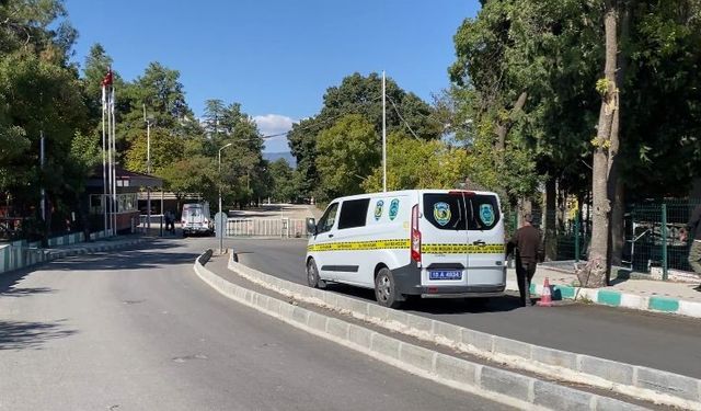 Burdur Şeker Fabrikası’nda kireç taşından çıkan karbonmonoksit gazından 7 işçi zehirlendi