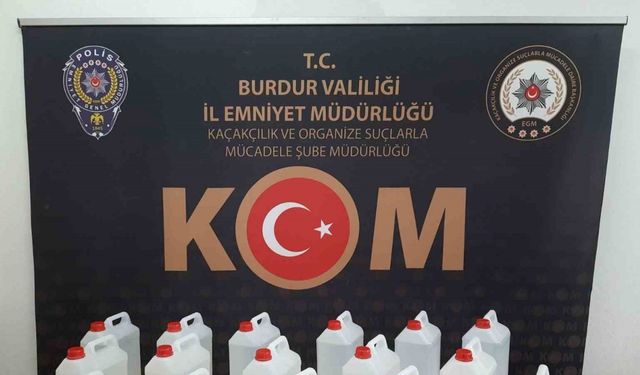 Burdur’da binlerce kaçak ürün ele geçirildi