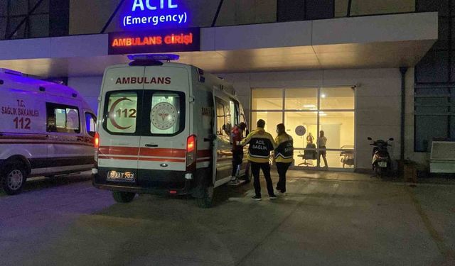 Burdur’da jandarma aracı ile otomobil çarpıştı: 2’si jandarma personeli 5 kişi yaralandı