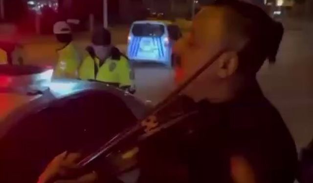 Şoför ceza yerken fasıl ekibi darbuka çaldı