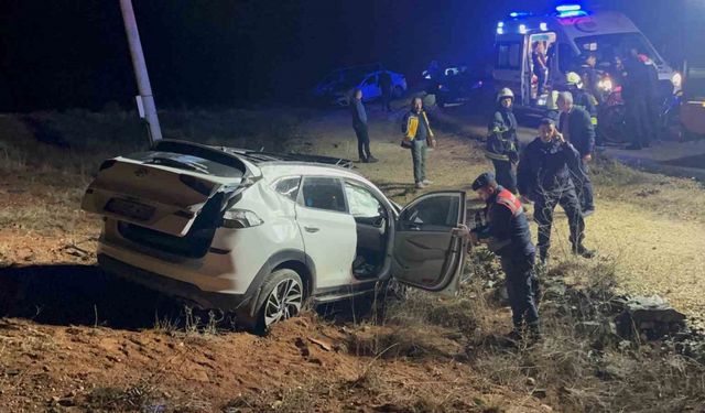 Çocuk sürücünün kullandığı otomobil şarampole uçtu: 1 ölü, 4 yaralı