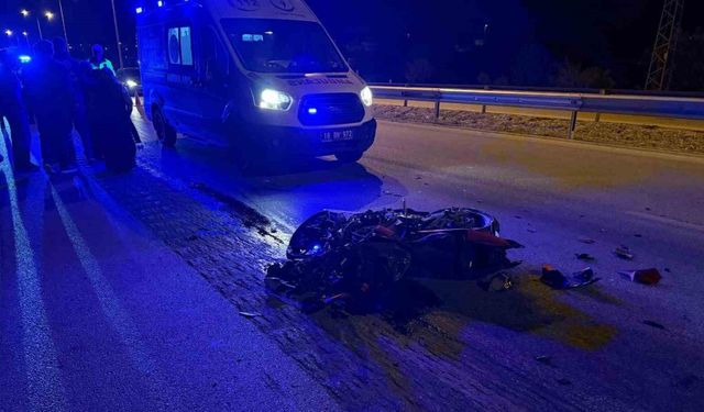 Çorum’da tıran çarpan motosikletin sürücüsü hayatını kaybetti