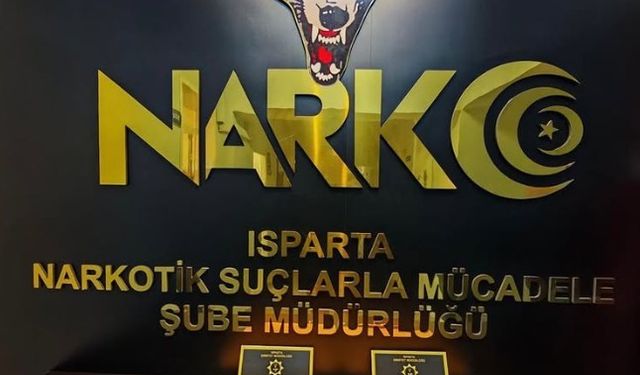 Denetimlerde durdurulan bir araçtan uyuşturucu çıktı, 2 kişi gözaltında