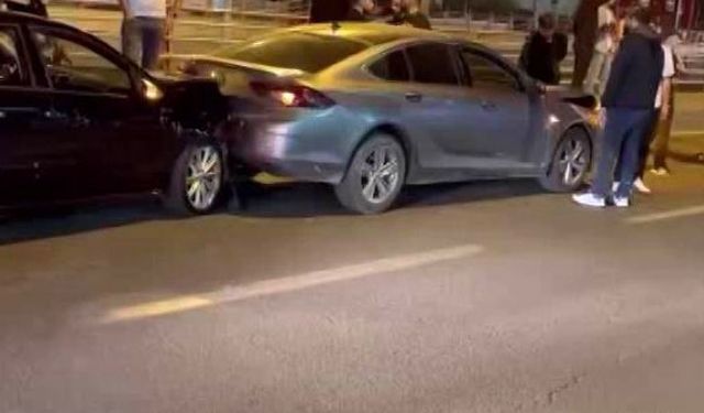 Diyarbakır’da 9 aracın karıştığı kazada 3 kişi yaralandı