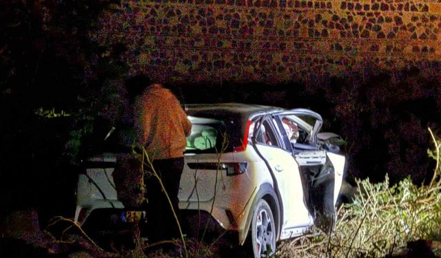 Diyarbakır’da polisin dur ihtarına uymayan araç faciaya davetiye çıkardı: 7 yaralı