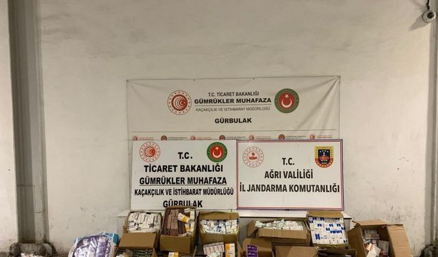 Doğubayazıt’ta tırın dorsesinde binlerce kutu kaçak ilaç bulundu