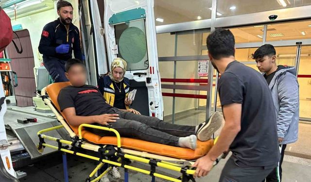 Elektrikli bisiklet ile motosiklet çarpıştı: 1 yaralı