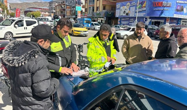Erzincan’da motosikletlilere sıkı denetim