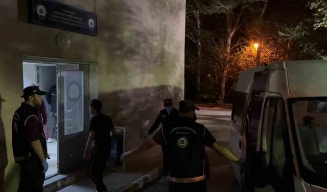 Erzurum’da göçmen kaçakçılığı operasyonu