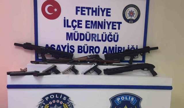 Fethiye’de şüpheli çantadan silah çıktı