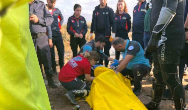 Foça’da selde kaybolan yaşlı adamın cenazesine ulaşıldı