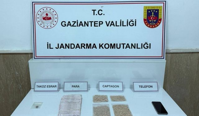 Gaziantep’te 4 bin 587 adet captagon hap ele geçirildi: 4 şahıs tutuklandı