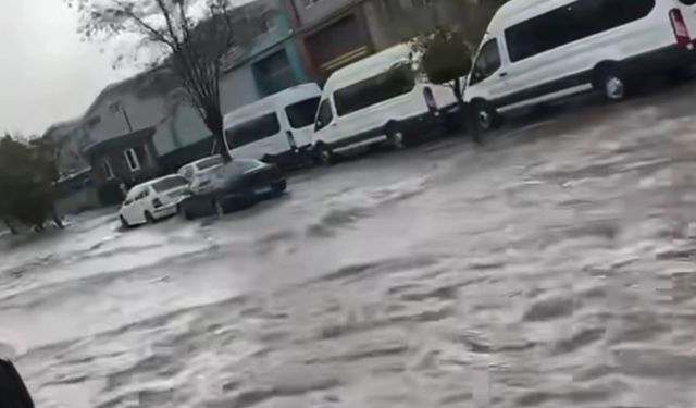 Gaziantep’te şiddetli sağanak hayatı olumsuz etkiledi