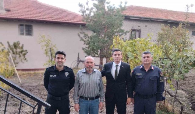 Güdül Kaymakamı’nın ilk ziyareti şehit aileleri oldu