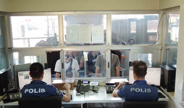 Habur Sınır Kapısı’nda 9 ayda 788 firari yakalandı