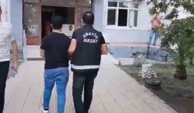Hatay’da hapis cezası ile aranan 2 şahıs yakalandı