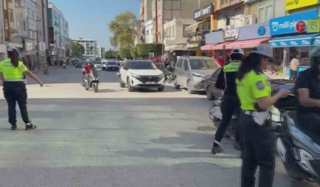 Hatay’da motosiklet sürücüleri denetlendi