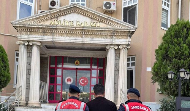 Hırsızlık suçundan aranıyordu, yakalandı