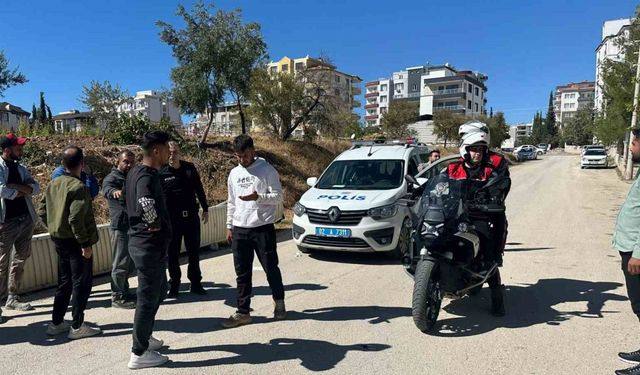 İki grup arasında bıçaklı kavga: 1 ağır yaralı