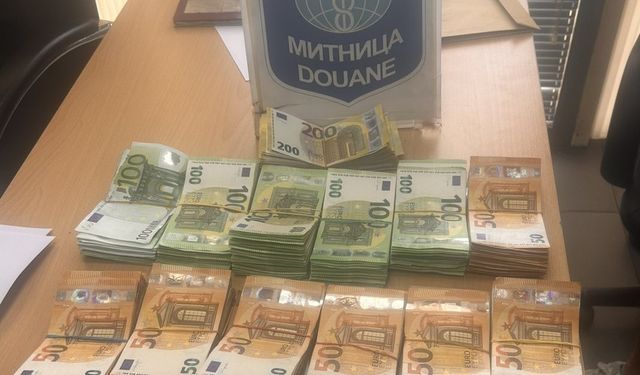 Kapıkule’de 101 bin 800 euro ele geçirildi