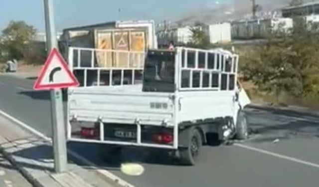 Malatya’da hafriyat kamyonu ile kamyonet çarpıştı: 1 ölü