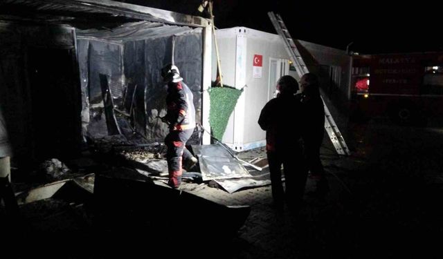 Malatya’da konteyner kentte korkutan yangın