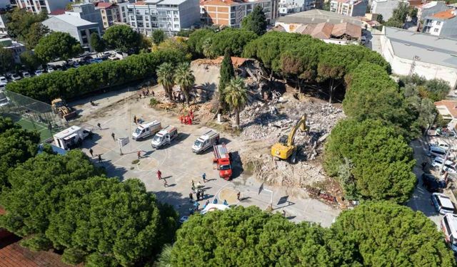 Manisa’da 6.6 büyüklüğündeki deprem tatbikatı gerçeği aratmadı